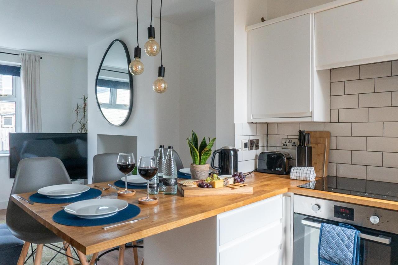 Elmwood Cottage - Харогейт Екстериор снимка